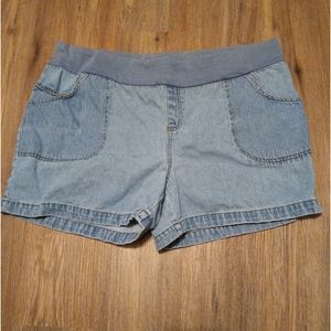 Maternity Announcements Shorts